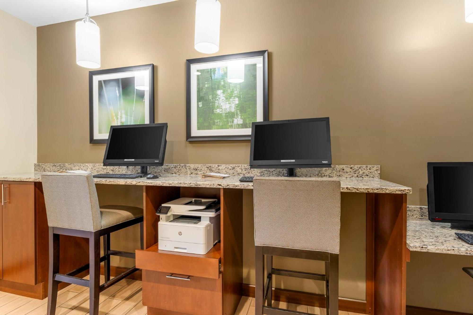 Staybridge Suites - Pittsburgh-Cranberry Township By Ihg Warrendale Экстерьер фото