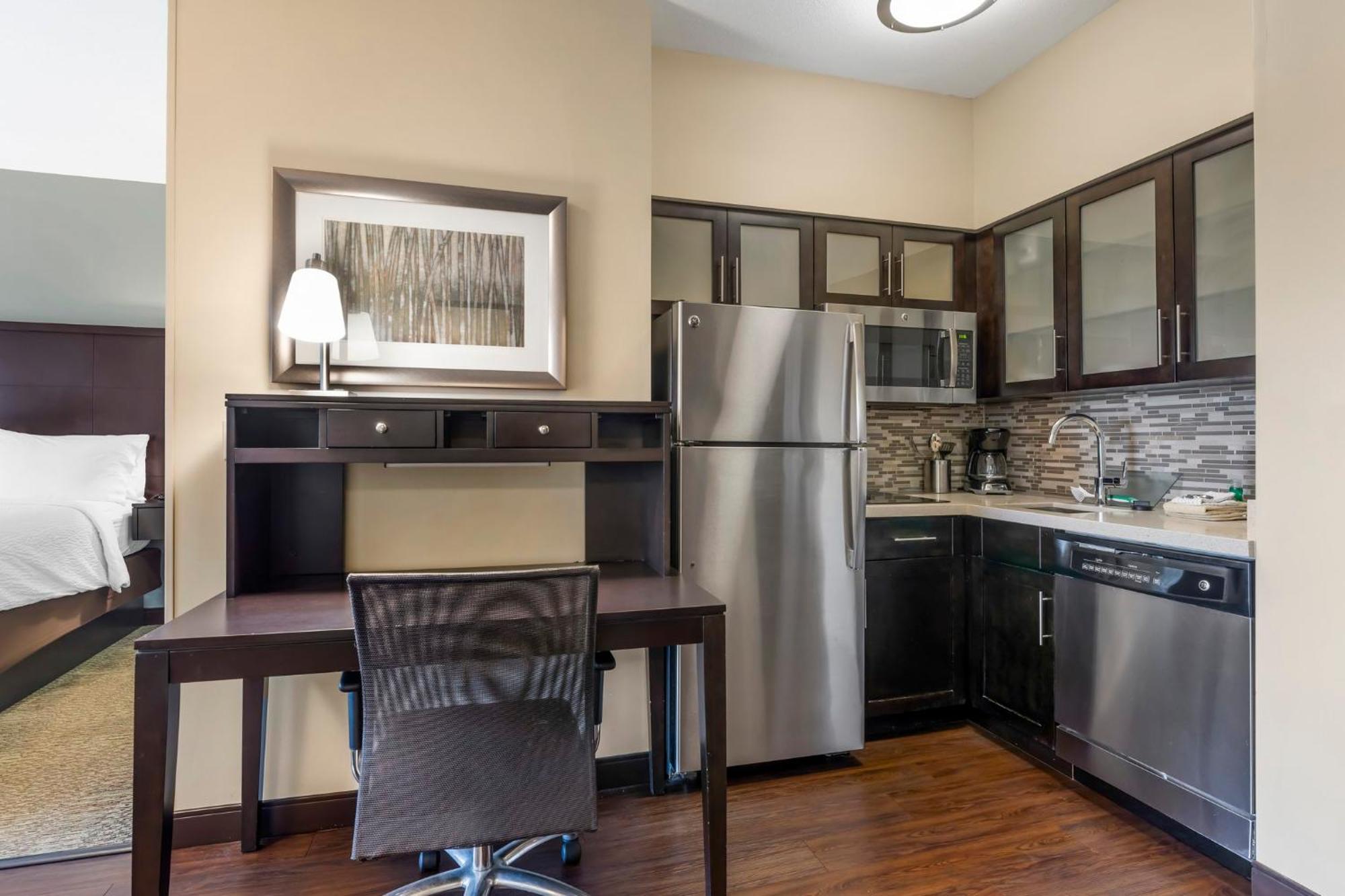 Staybridge Suites - Pittsburgh-Cranberry Township By Ihg Warrendale Экстерьер фото
